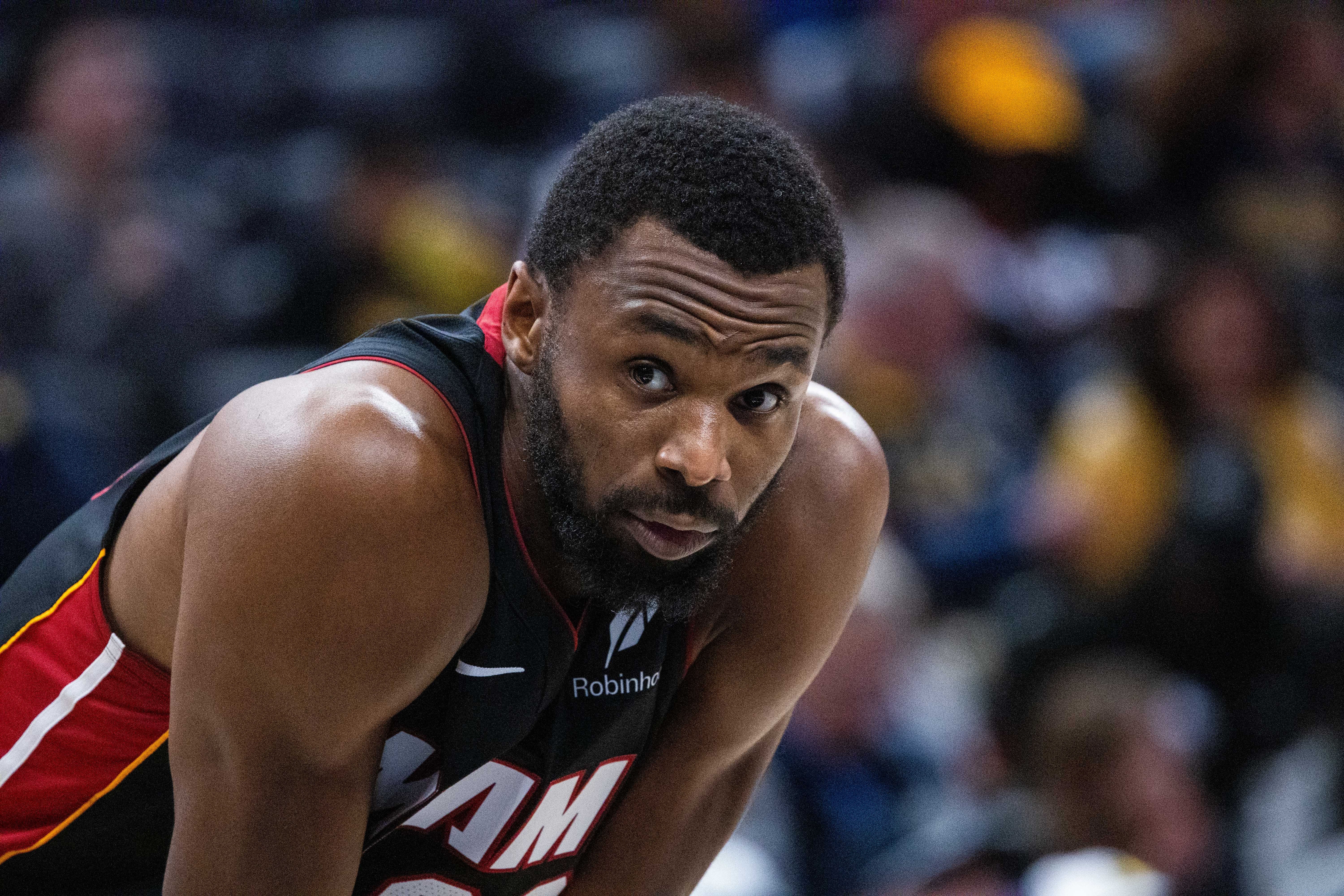 腾讯体育直播在线观看-勉强达标！维金斯16中6&amp;三分9中3 砍下17分3断&amp;正负值-12